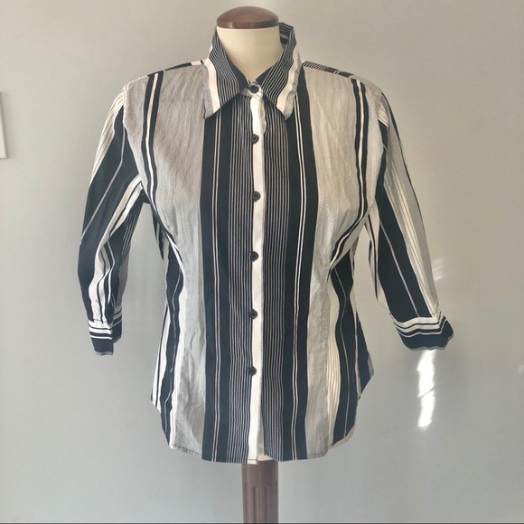 3/4 Sleeve Blouse - Picture 1 of 6